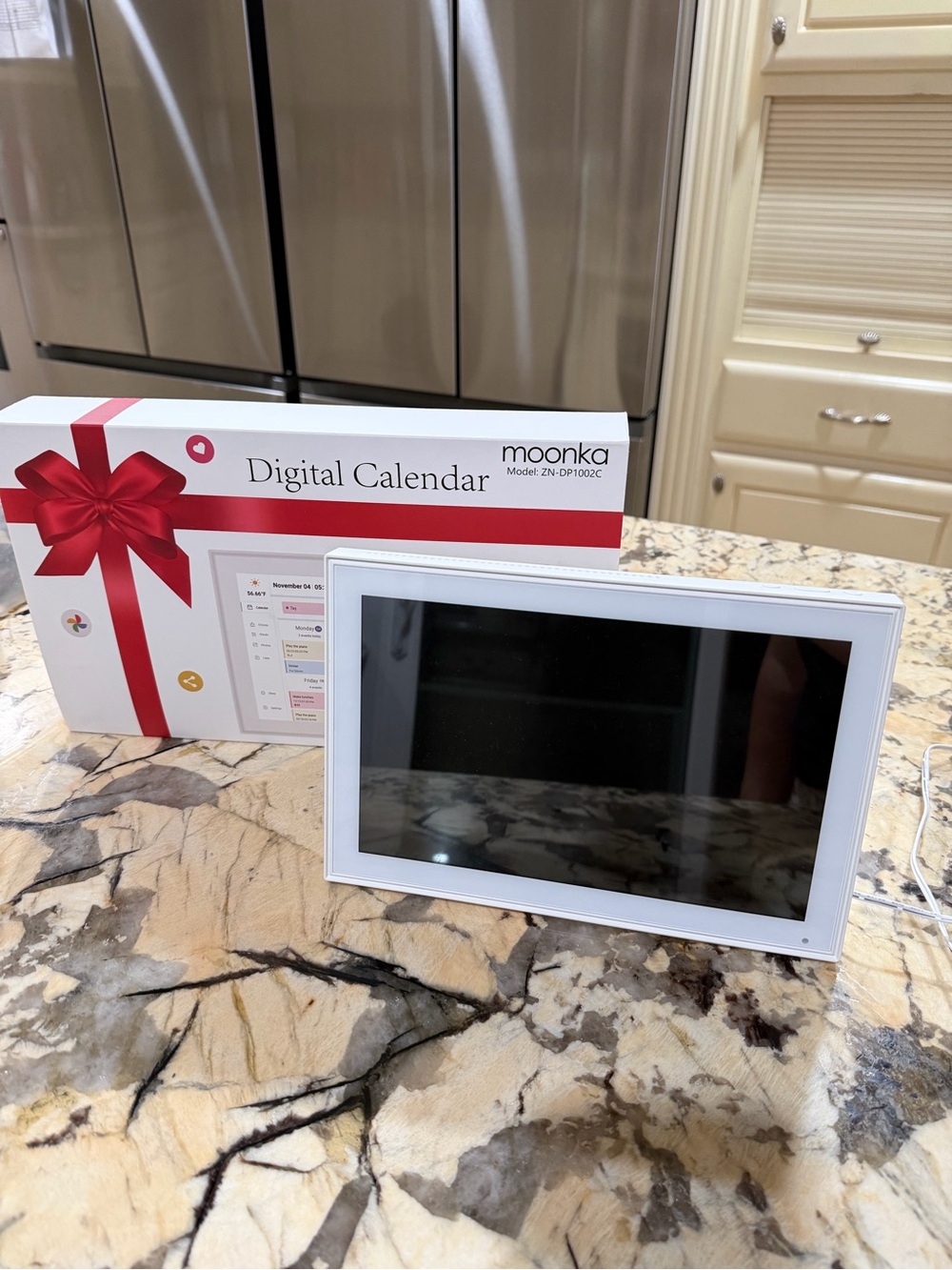 10.1 inch White Digital Calendar